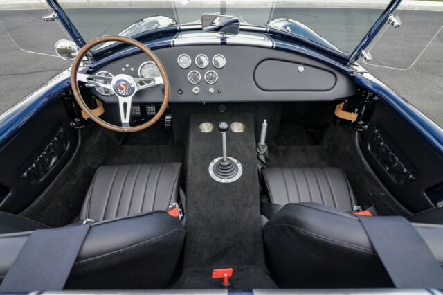 Shelby Cobra 1965 image number 20