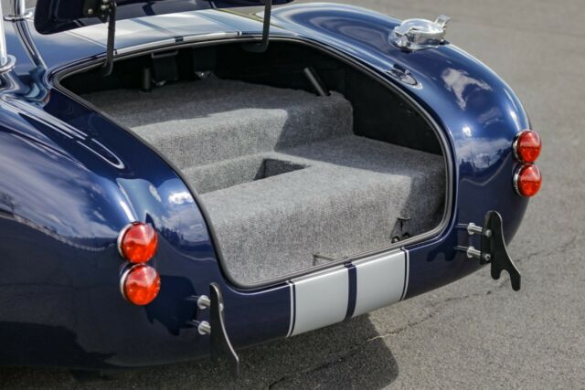 Shelby Cobra 1965 image number 33