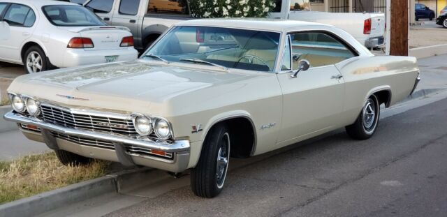 Chevrolet Impala 1965 image number 27