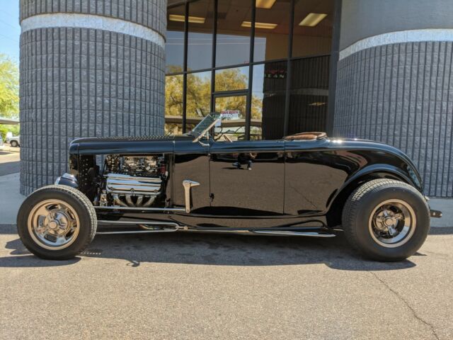 Ford Roadster 1932 image number 13