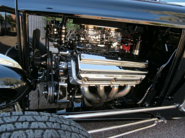 Ford Roadster 1932 image number 25