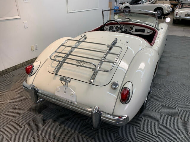 MG MGA 1957 image number 18