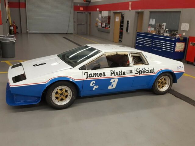 Lotus Esprit S1 1977 image number 0