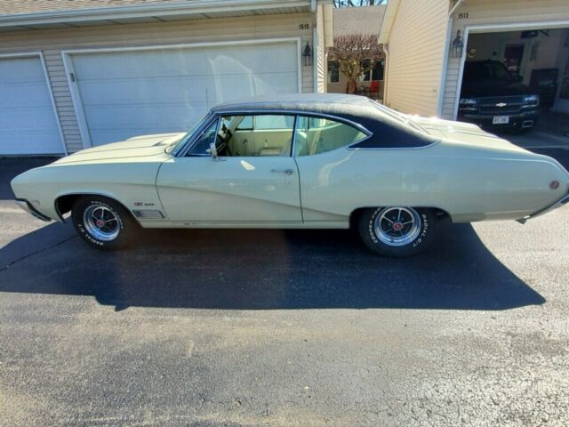 Buick Skylark 1968 image number 2