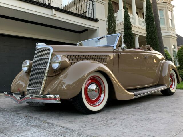 Ford Henry Ford All Steel Roadster 1935 image number 11