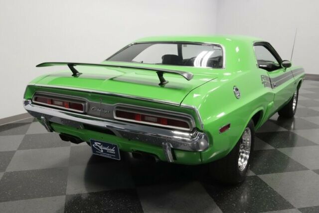 Dodge Challenger 1971 image number 12