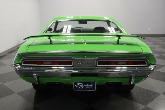 Dodge Challenger 1971 image number 35