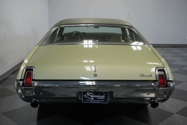 Oldsmobile Cutlass 1969 image number 11