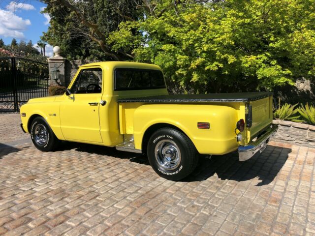 Chevrolet C-10 1971 image number 14