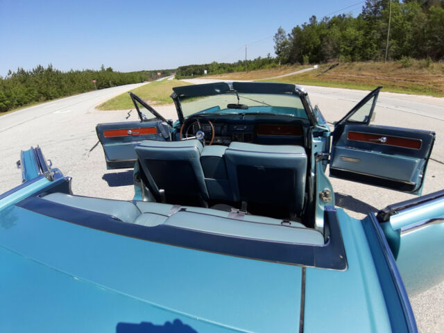 Lincoln Continental 1963 image number 37