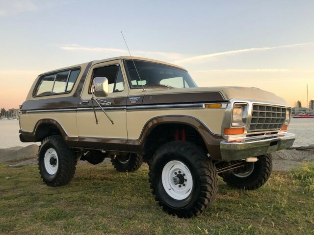 Ford Bronco 1979 image number 2