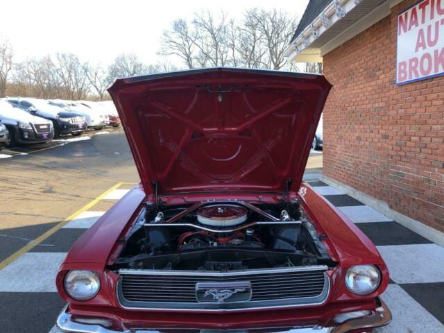 Ford Mustang 1966 image number 9