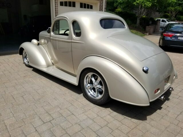 Chevrolet Custom 1936 image number 2