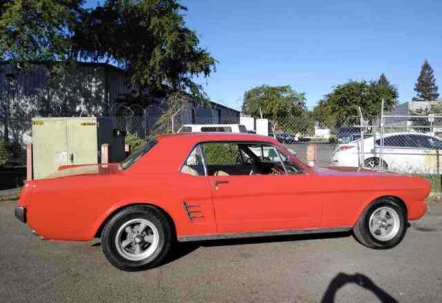 Ford Mustang 1966 image number 0