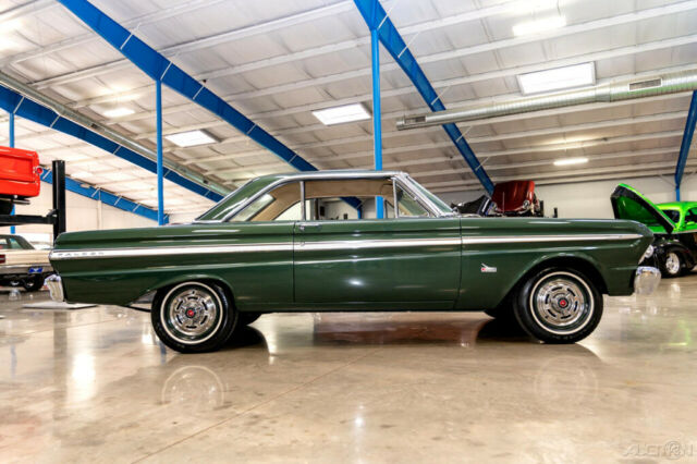 Ford Falcon 1965 image number 14