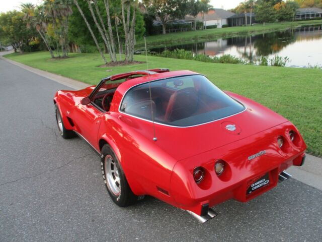 Chevrolet Corvette 1978 image number 28