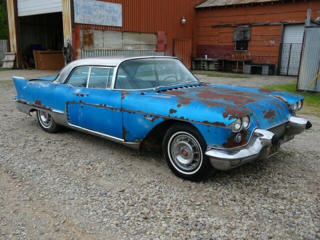 Cadillac Eldorado 1958 image number 1