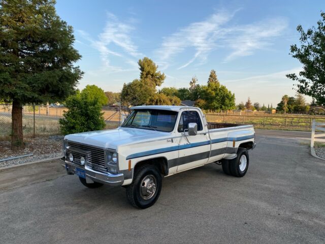 Chevrolet C-10 1979 image number 1