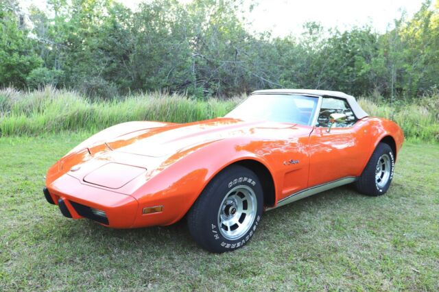 Chevrolet Corvette 1975 image number 3