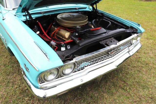 Ford Galaxie 1963 image number 19