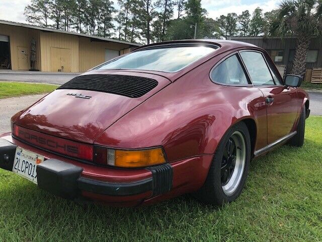 Porsche 911 1978 image number 28