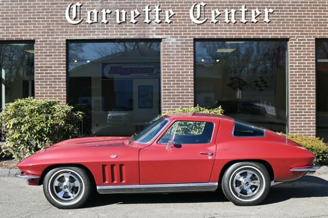 Chevrolet Corvette 1966 image number 2