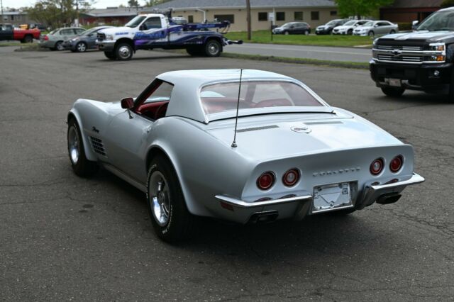 Chevrolet Corvette 1970 image number 10