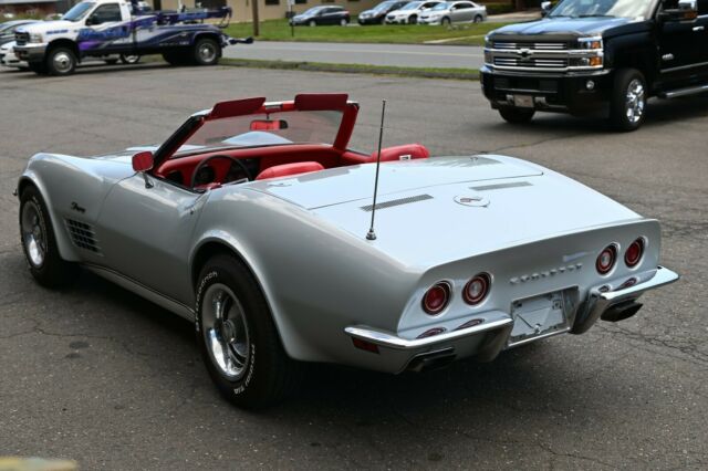 Chevrolet Corvette 1970 image number 27