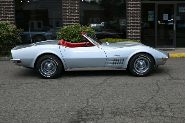 Chevrolet Corvette 1970 image number 30