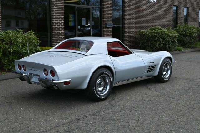 Chevrolet Corvette 1970 image number 33