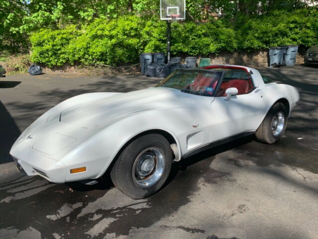 Chevrolet Corvette 1979 image number 28