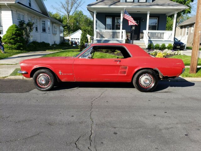 Ford Mustang 1967 image number 1