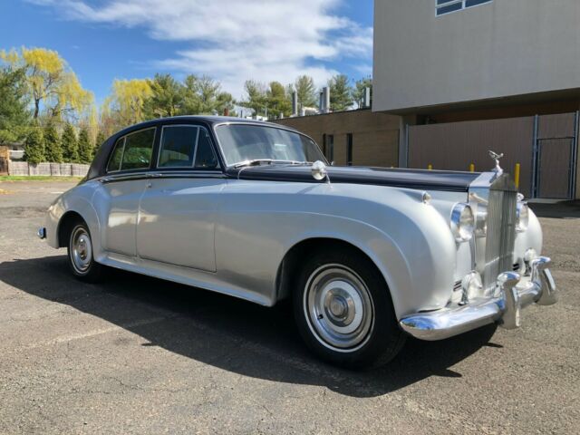 Rolls-Royce Silver Shadow 1960 image number 0