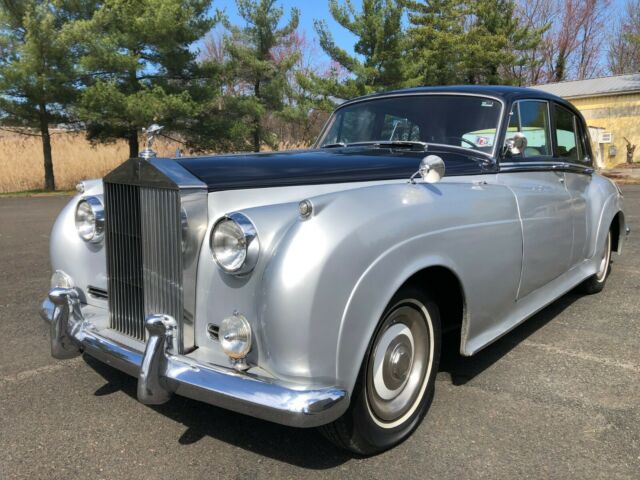 Rolls-Royce Silver Shadow 1960 image number 1