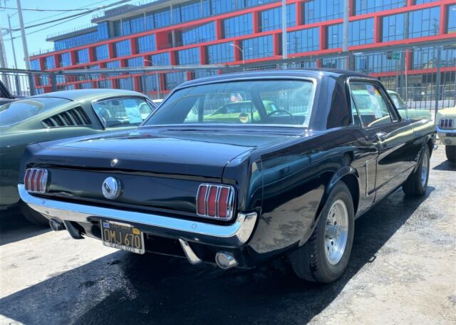 Ford Mustang 1965 image number 3