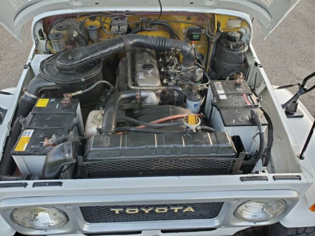 Toyota Land Cruiser 1979 image number 23