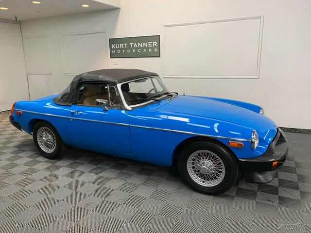 MG MGB 1979 image number 19