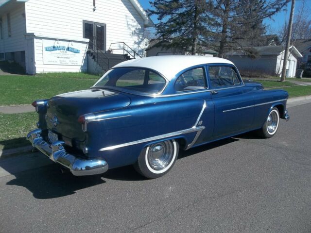 Oldsmobile Rocket Eighty-Eight 1953 image number 16