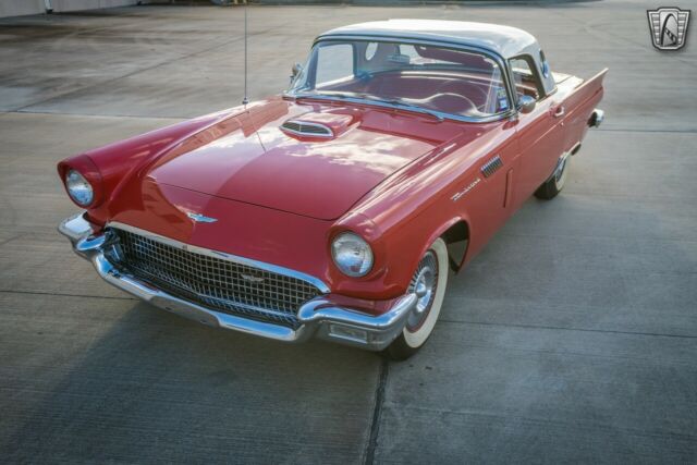 Ford Thunderbird 1957 image number 45