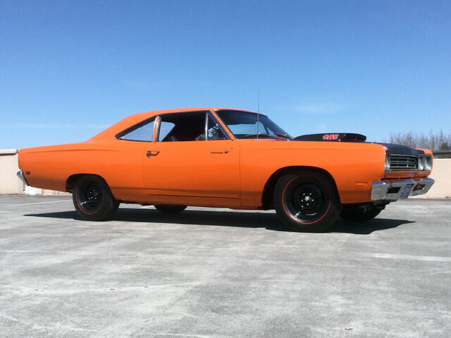 Plymouth Road Runner 1969 image number 1