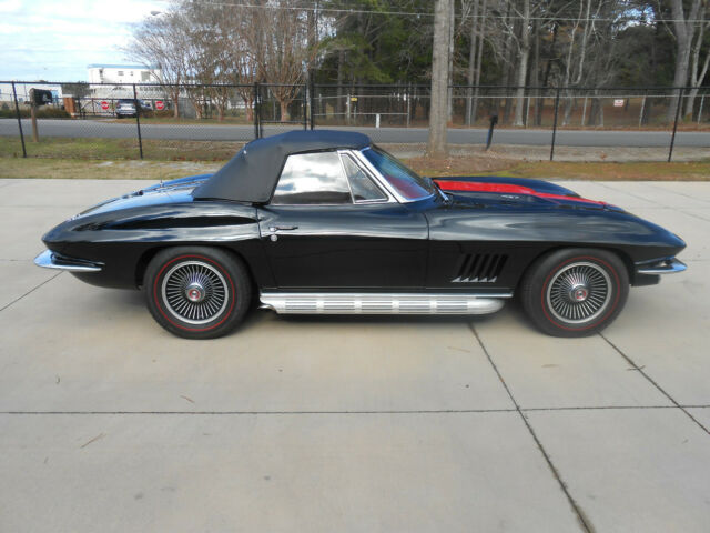 Chevrolet Corvette 1967 image number 12