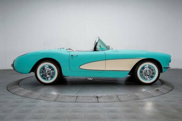 Chevrolet Corvette 1956 image number 12