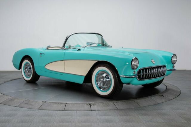 Chevrolet Corvette 1956 image number 32