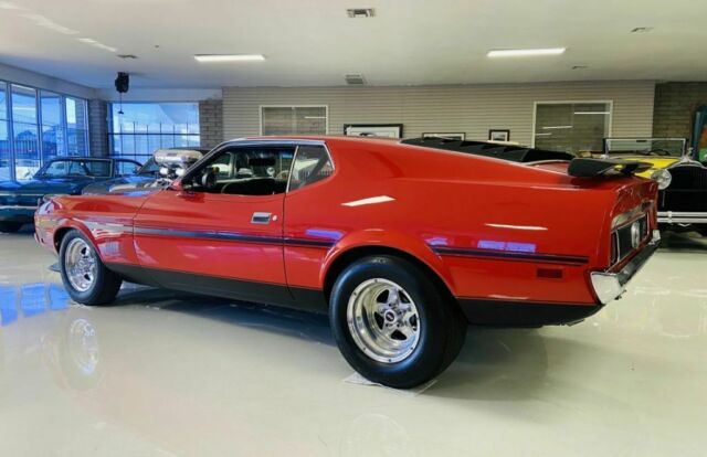 Ford Mustang 1971 image number 31