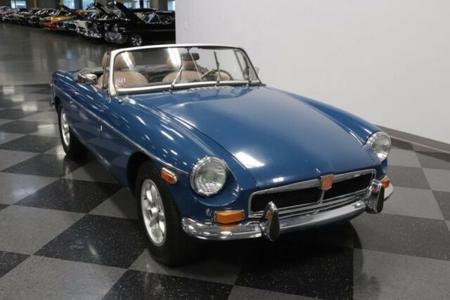 MG MGB 1972 image number 18