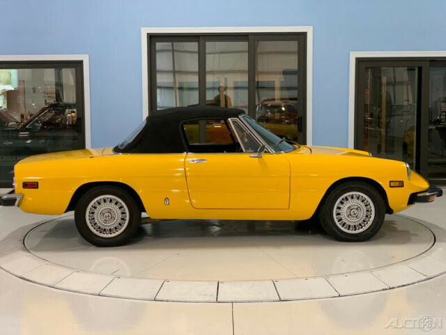 Alfa Romeo 1300 Spider 1974 image number 5