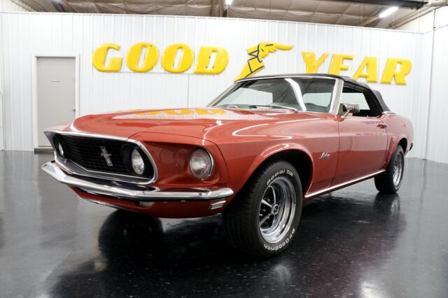 Ford Mustang 1969 image number 22