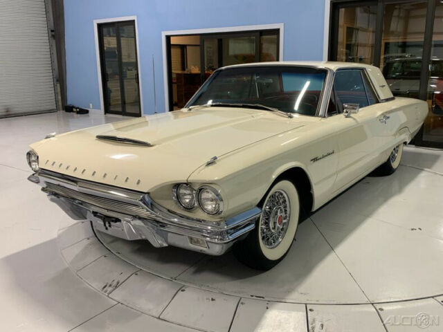 Ford Thunderbird 1964 image number 32