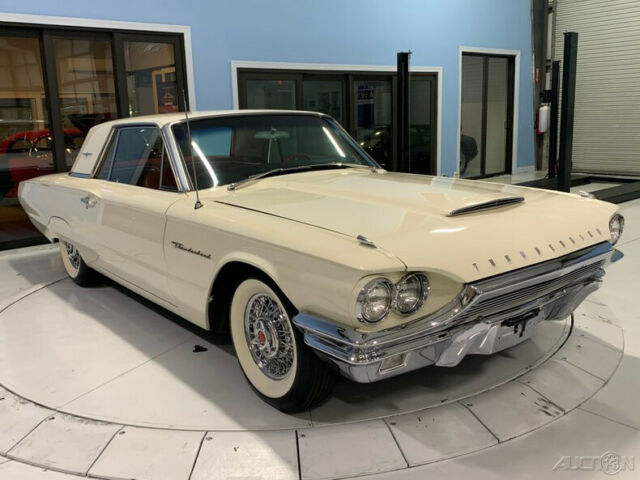 Ford Thunderbird 1964 image number 33