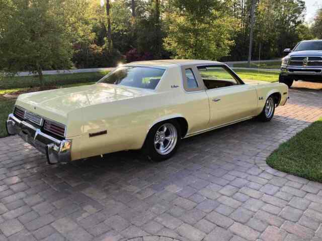 Plymouth Gran Fury 1977 image number 13